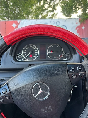  Vand Mercedes A180 - imagine 3