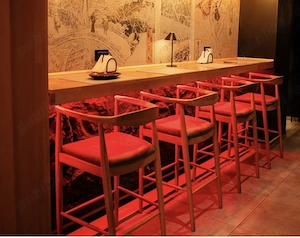 De vânzare scaune premium pentru HORECA- lot complet 48 buc.
