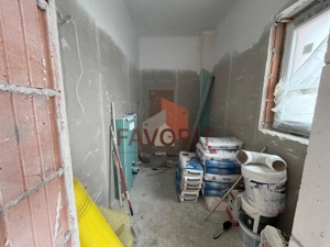 Triplex in Sacalaz |  Finisaje premium | 3 camere | Asfalt | 2 terase - imagine 10