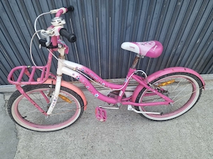 Bicicleta ROZ pentru fetita, roti pe 20, stare buna de funcitonare, are si accesorile