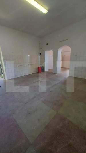 Spatiu comercial central I Vitrina stradala I Curte, Pivnita, Mansarda - imagine 4