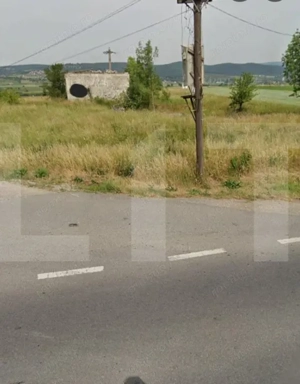 Teren intravilan 5.600 mp cu deschidere la DN12 – Chilieni, Covasna
