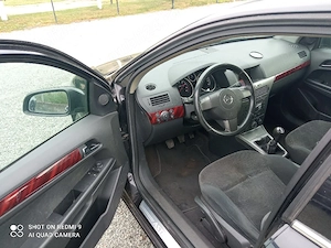 Opel Astra H 1, 4 benzina  - imagine 6