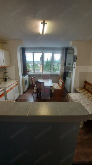 Apartament 3 camere decomandate, etaj 3/8, 71 mp, zona Garii - imagine 2