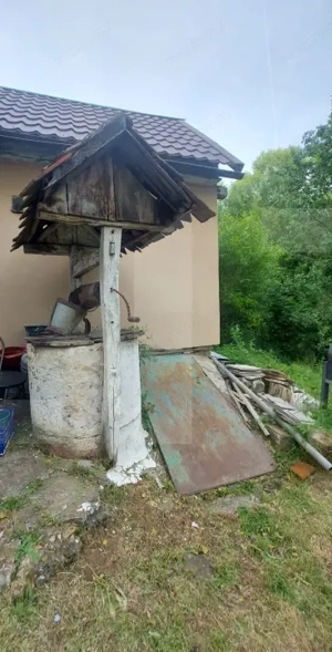Valcele - 3 Case + 1.980 mp teren intravilan I Ape minerale și aer curat  - imagine 14