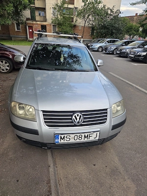 Vand Volkswagen Passat an fabricatie 2  km parcursi  ,imatriculat in Romania - imagine 2