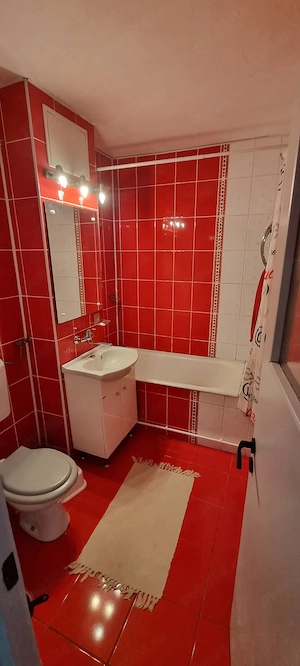 Proprietar   3 Camere Decomandat, Etaj 2 din 4, 2 băi,   Lăpuș - imagine 9