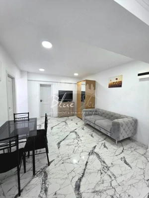 Apartament 2 camere transformat in 3 camere, mobilat și utilat în Mamaia Nord 
