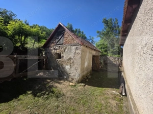 Casa traditionala din lemn in satul Zoltan - imagine 11