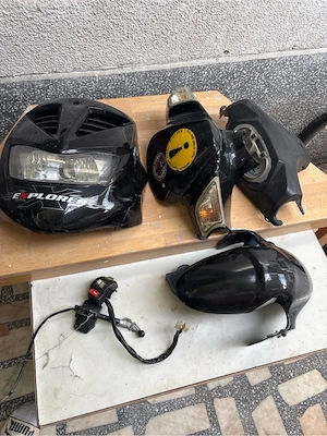 vand scuter de 80 cc setul este nou  - imagine 3