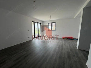 Duplex | Curte generoasa | Parter+Etaj+Pod | Toate utilitatile | 2 Bai - imagine 2