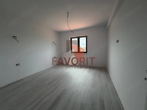 Duplex | Curte generoasa | Parter+Etaj+Pod | Toate utilitatile | 2 Bai - imagine 8