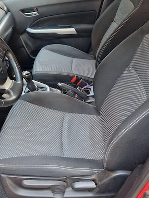 Vând Suzuki Vitara Passion 1,6  - imagine 9
