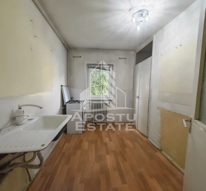 Apartament de vanzare cu 3 camere, 2 bai, 2 balcoane, zona Aradului - imagine 5