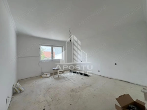 Casa individuala pe etaj de vanzare, renovata complet, Becicherecu Mic - imagine 10