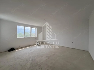 Casa individuala pe etaj de vanzare, renovata complet, Becicherecu Mic - imagine 11