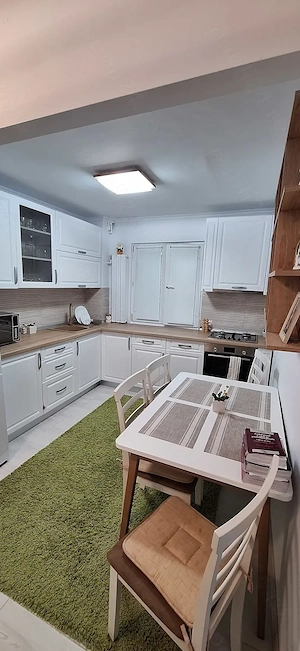 inchiriez apartament 3 camere metrou Nicolae Grigorescu - exclus agenții