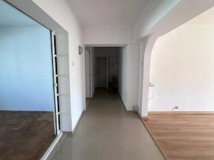 Apartament 4 camere.Stradal.Bulevardul Decebal, Piata Alba-Iulia. - imagine 13