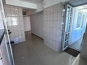 Apartament 4 camere.Stradal.Bulevardul Decebal, Piata Alba-Iulia. - imagine 12