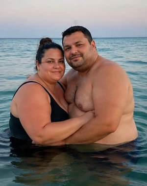 new acum am ajuns milf cristina si Mihai citeste anuntul te rog WhatsApp si telegrama mesaji  jucari