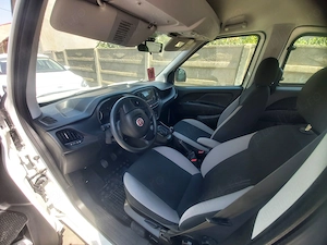 Doblo Maxi 5 locuri 49000 km la 11990 . Istoric reprezentanță la zi.  - imagine 2