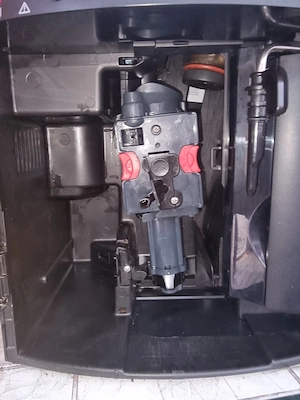 Vand Delonghi Magnifica esam 3000
