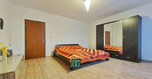 Casă impresionantă cu 15 camere, teren generos, piscină in Fantanele, Arad - imagine 9