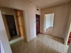 Apartament cu 3 camere de vânzare în zonă foarte bună din Aiud - imagine 3