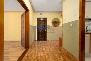 Apartament cu 3 camere, două băi, 77 mp - imagine 6