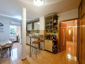  Apartament cu 3 camere in zona Alfa  - imagine 7