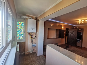 Apartament 3 camere decomandat | Vedere spre lac | Tomis Nord   Piața Cireșica | 68 mp | Mobilat   - imagine 3