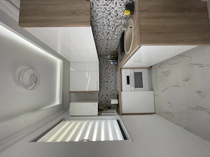 Închiriez apartament două camere  - imagine 2