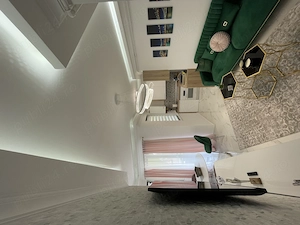 Închiriez apartament două camere  - imagine 4