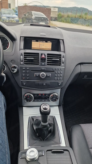 Mercedes-Benz C200 Kompressor  - imagine 9