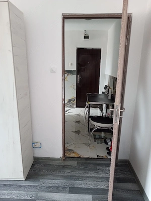 Vând apartament   pe Aleea Trandafirilor  - imagine 9