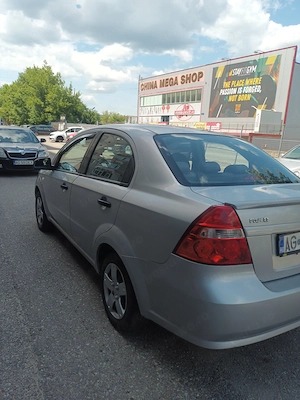 Chevrolet aveo 2009 1,4 benzina - imagine 8