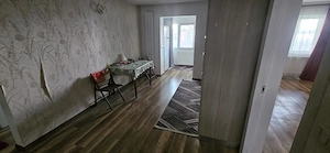 Vand apartament doua camere