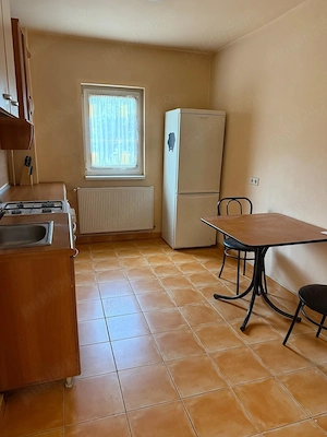 Zona Stadion,apartament 2 camere,etajul 1 din 4,pret 110.000 euro - imagine 5