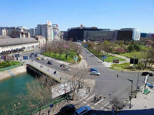 De inchiriat apartament cu doua camere In Piata Unirii