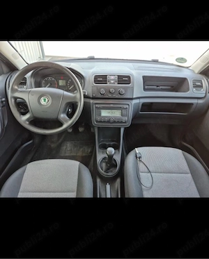 Skoda Fabia 1.2 benzina 2008 Avariat - imagine 4