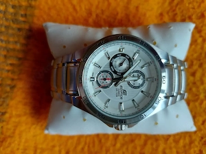Vând ceas nou Casio Edifice EF-335D-7AV