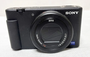 Camera pentru vlogging Sony ZV-1 4k, garantie