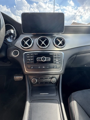 Mercedes-Benz CLA 220 CDI - imagine 6