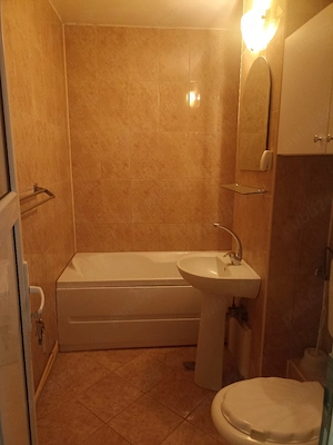 De vânzare apartament cu 2 camere în Sfântu Gheorghe  - imagine 4