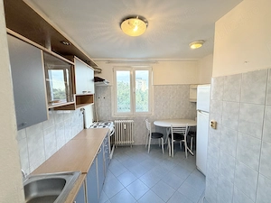 Direct proprietar! Apartament 3 camere decomandat - 5 minute de metrou Valea Ialomitei - imagine 4