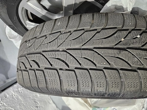 Cauciucuri de iarnă 235 65 R 17 marca Paxaro  - imagine 2