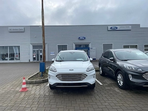 DE VANZARE - FORD KUGA 5 usi Titanium 2.5 Duratec FHEV 190 CP AT (automata), in garantie  - imagine 8