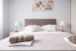 Inchiriez apartament in regim hotelier - imagine 3