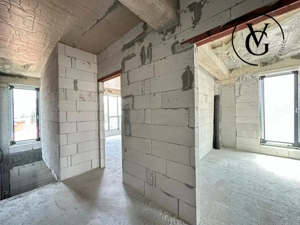 Vila YIN P+2: 251 mp construiți și curte, zona centrală a Constanței - imagine 9