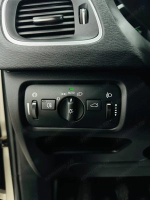 VOLVO V40 2017 2.0D E6 Garantie 12 Luni Rate Avans 0 Doar Cu Buletinul - imagine 11
